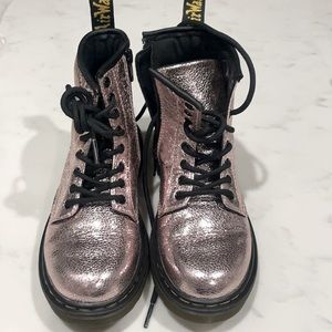Doc martens iridescent pink